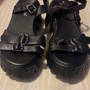 Black Women's Sandals